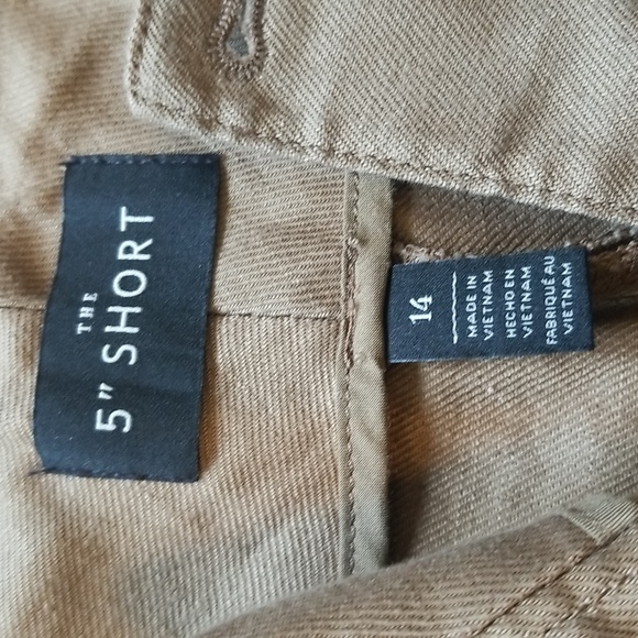 White House Black Market High Waisted Linen Blend 5 Inch Shorts - Picture 6 of 11